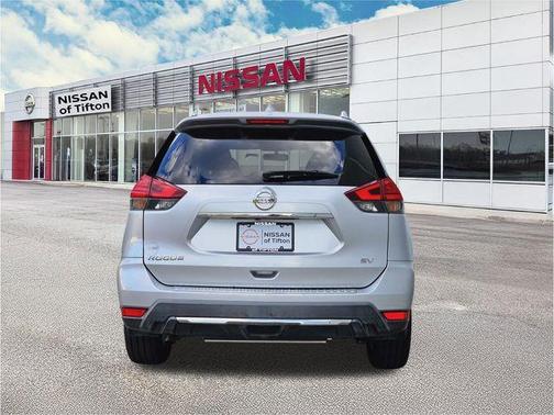 Brilliant Silver 2017 Nissan Rogue SV