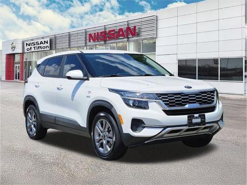 Snow White Pearl 2021 Kia Seltos LX