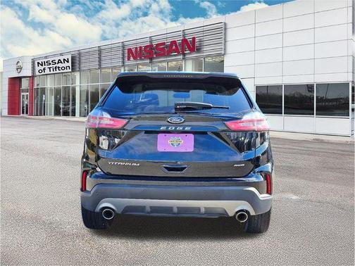 Black Metallic 2024 Ford Edge Titanium