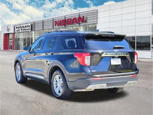 Black Metallic 2024 Ford Explorer XLT