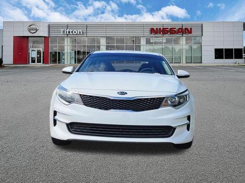 Snow White Pearl 2018 Kia Optima LX