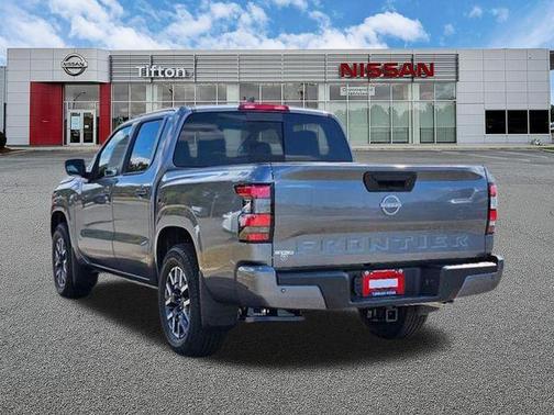 Gun Metallic 2026 Nissan Frontier SV