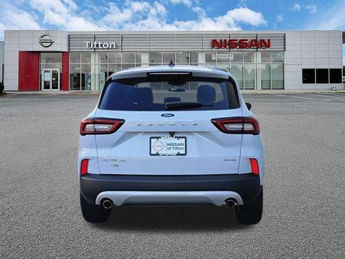 Silver Metallic 2025 Ford Escape Active