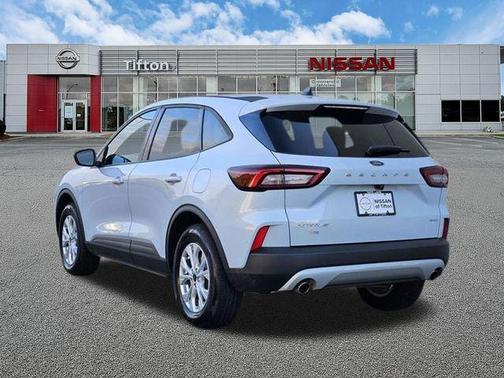Silver Metallic 2025 Ford Escape Active