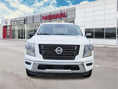 2021 Nissan Titan SV