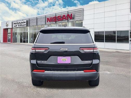 2022 Jeep Grand Cherokee L Laredo