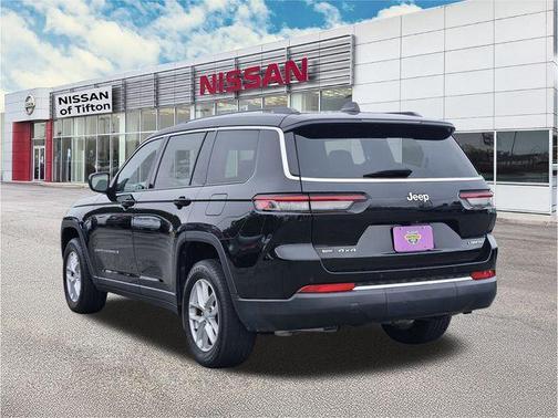 2022 Jeep Grand Cherokee L Laredo