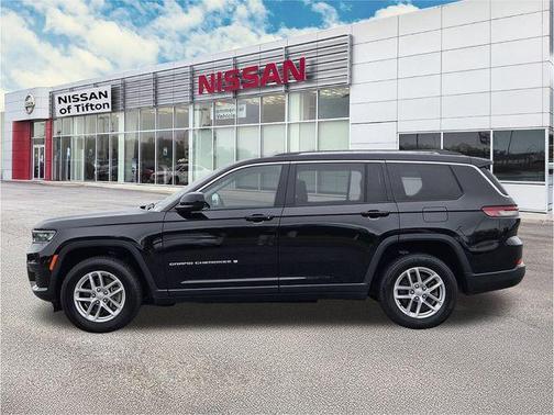 2022 Jeep Grand Cherokee L Laredo