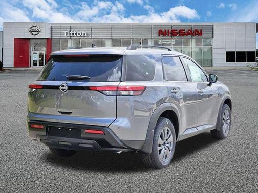 Gun Metallic 2026 Nissan Pathfinder SV