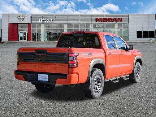Afterburn Orang 2026 Nissan Frontier PRO-4X