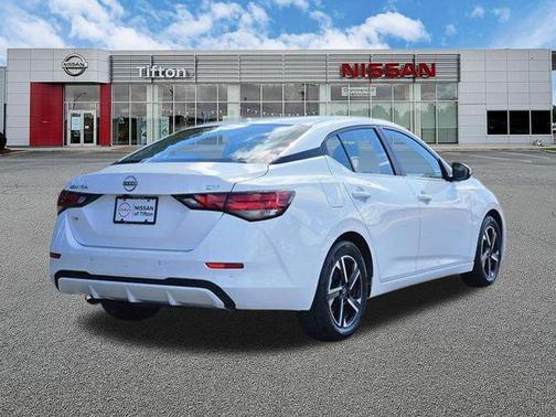 Cloud White 2024 Nissan Sentra SV