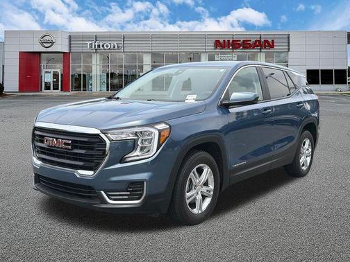 Metallic 2024 GMC Terrain SLE