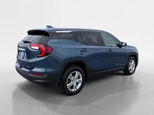 Metallic 2024 GMC Terrain SLE