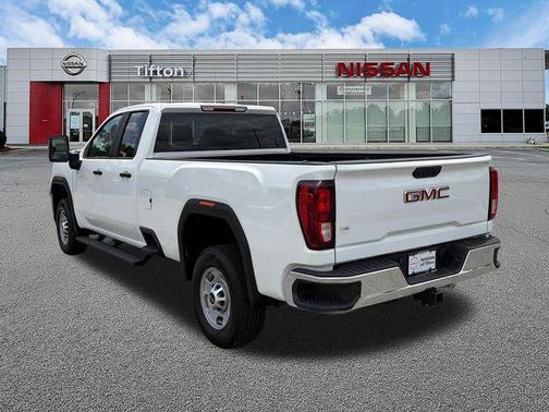 Summit White 2022 GMC Sierra 2500 Pro