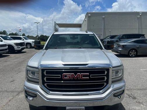 Quicksilver Metallic 2018 GMC Sierra 1500 SLE