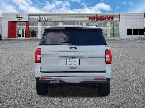 Oxford White 2024 Ford Expedition XLT