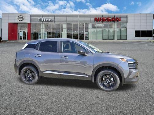 Gun Metallic 2026 Nissan Kicks SV