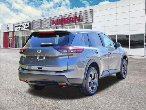 Gun Metallic 2026 Nissan Rogue SV