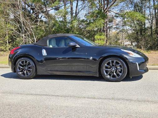 2017 Nissan 370Z Touring