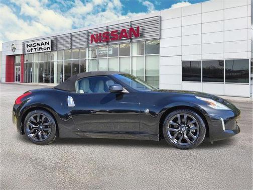 2017 Nissan 370Z Touring