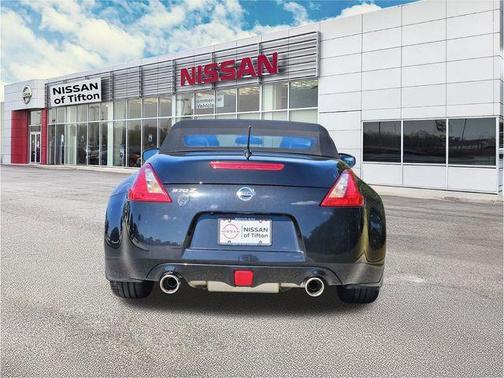 2017 Nissan 370Z Touring