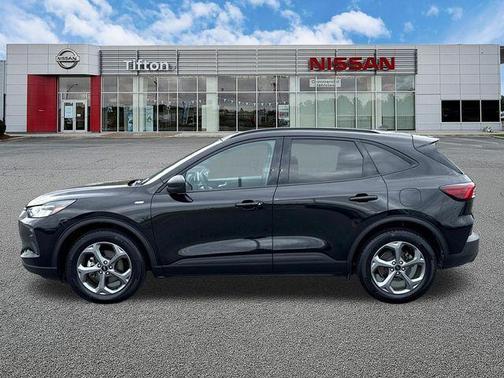 Black Metallic 2025 Ford Escape ST-Line