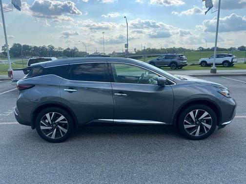 Gun Metallic 2022 Nissan Murano SL