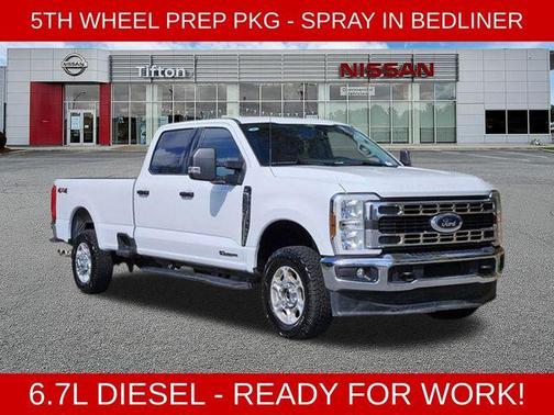 Oxford White 2025 Ford F-350 XLT