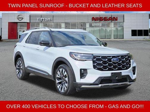 White Metallic 2025 Ford Explorer Platinum