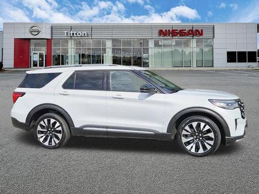 White Metallic 2025 Ford Explorer Platinum