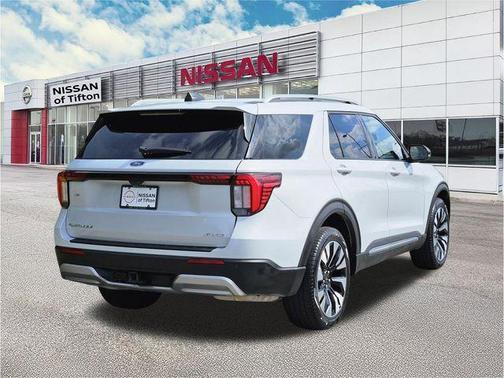 White Metallic 2025 Ford Explorer Platinum