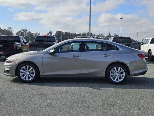 2025 Chevrolet Malibu LT