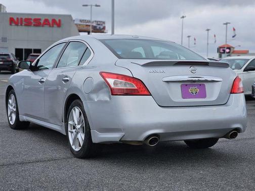 2011 Nissan Maxima SV