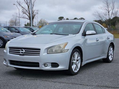 2011 Nissan Maxima SV