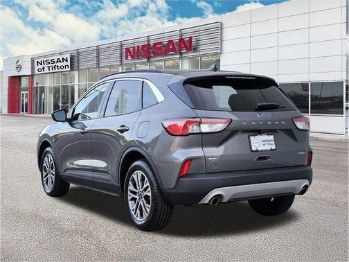 Gray Metallic 2022 Ford Escape SEL