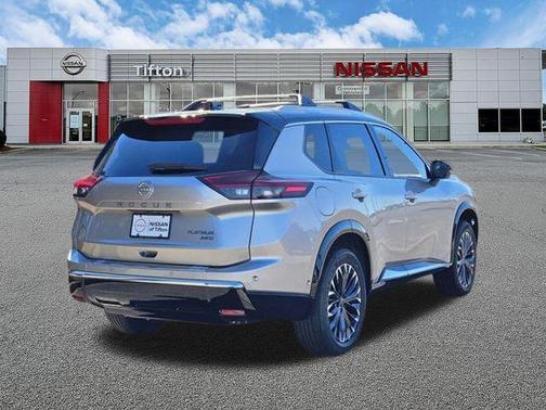 2t Chpn Blk Roo 2026 Nissan Rogue Platinum