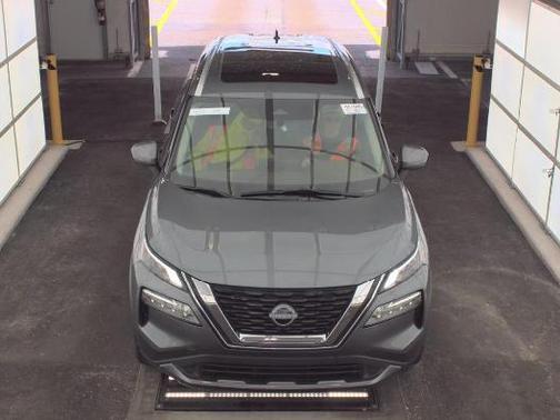 Gun Metallic 2023 Nissan Rogue SL