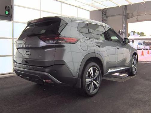 Gun Metallic 2023 Nissan Rogue SL