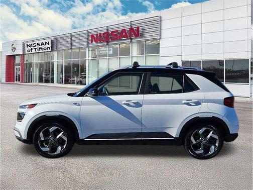 2023 Hyundai VENUE Limited