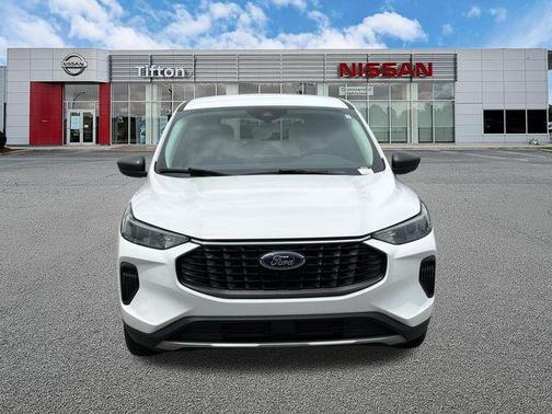 Oxford White 2025 Ford Escape Active