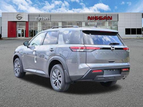 Gun Metallic 2026 Nissan Pathfinder SV