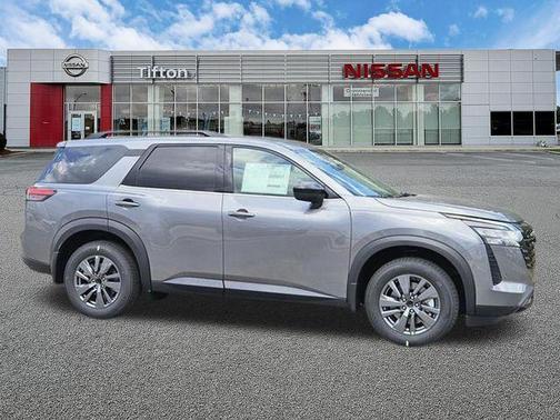 Gun Metallic 2026 Nissan Pathfinder SV
