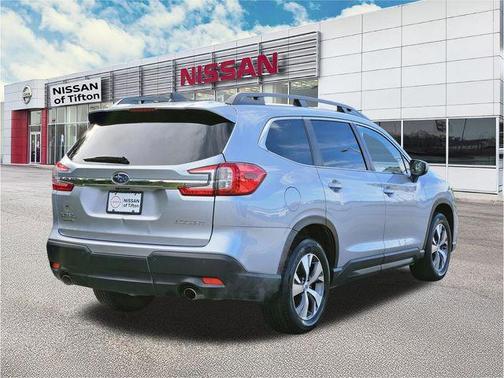 Ice Silver Metallic 2025 Subaru Ascent Premium