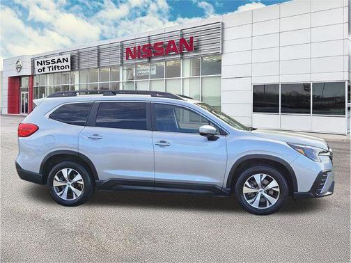 Ice Silver Metallic 2025 Subaru Ascent Premium