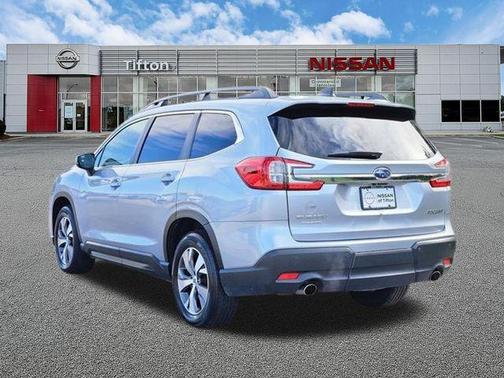 Ice Silver Metallic 2025 Subaru Ascent Premium