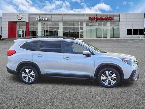 Ice Silver Metallic 2025 Subaru Ascent Premium