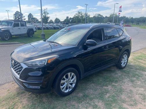 Black Noir Pearl 2020 Hyundai TUCSON Value