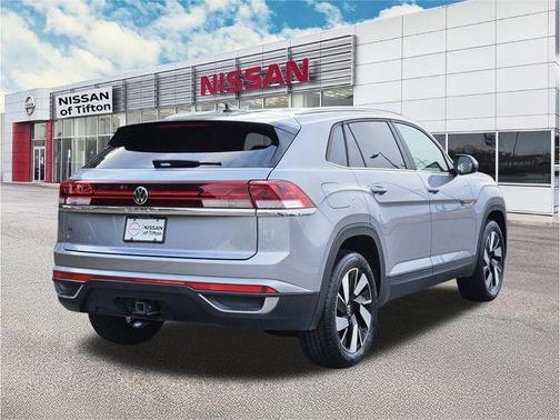 2024 Volkswagen Atlas Cross Sport 2.0T SE w/Technology