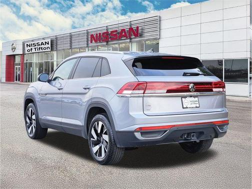 2024 Volkswagen Atlas Cross Sport 2.0T SE w/Technology