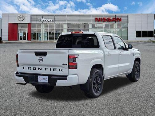 Glacier White 2026 Nissan Frontier SV